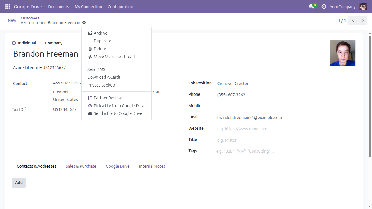 Menu Actions trên liên hệ cá nhân, nơi mẫu dành riêng cho công ty không xuất hiện
