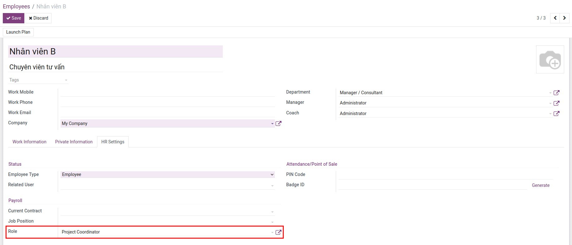 Classify employees by roles