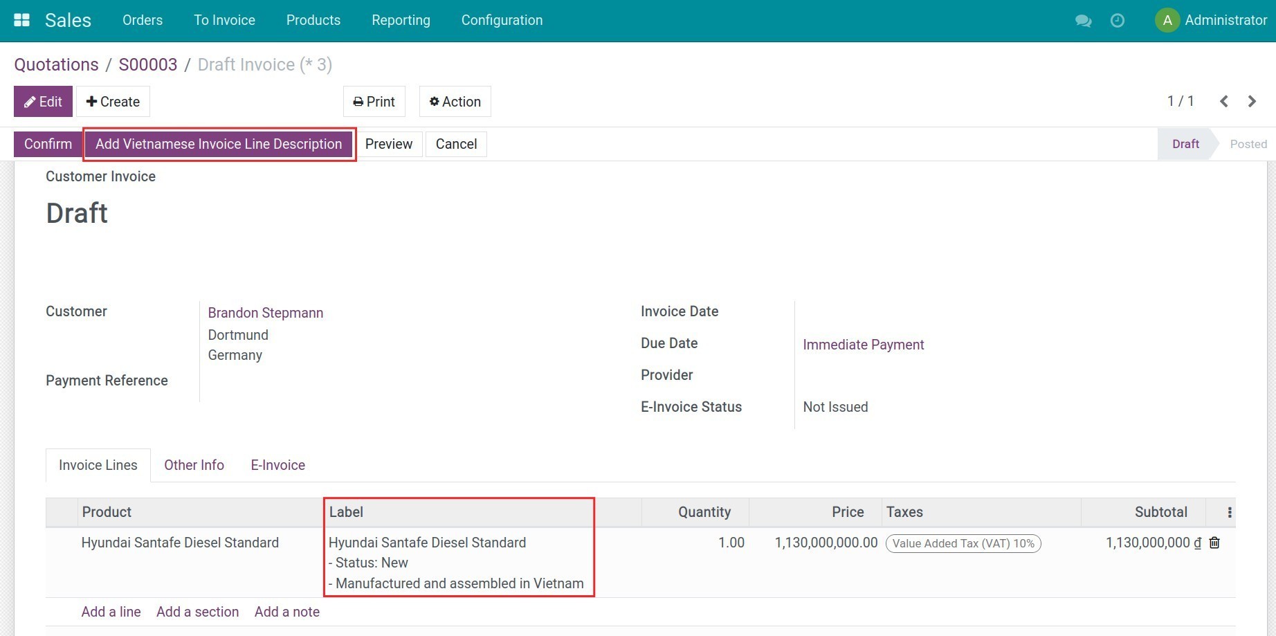 Invoice line automatically filled with the Vietnamese description